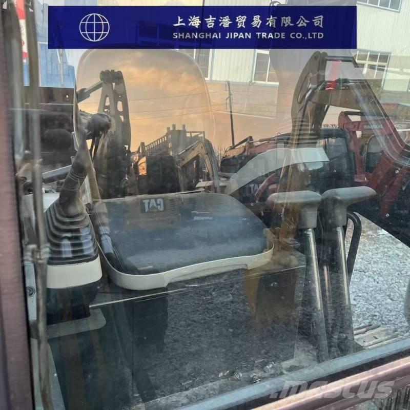 Komatsu PC 40 MR Minigravere <7t