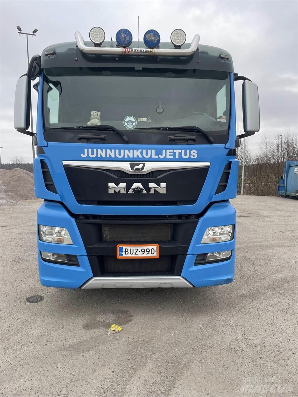 MAN TGX 35.560 Kornbil
