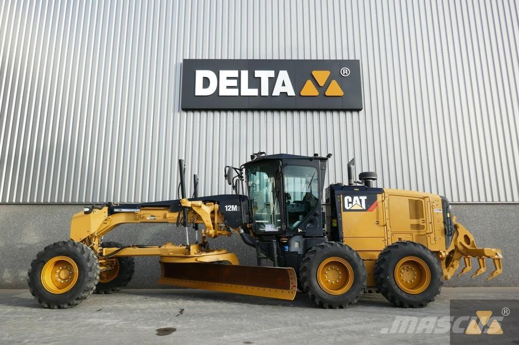 CAT 12M3 Veihøvler