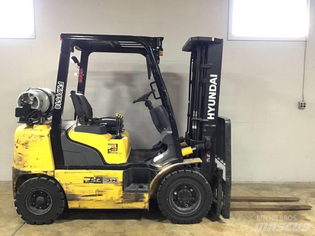 Hyundai 25 L-7 A Gaffeltrucker - Annet