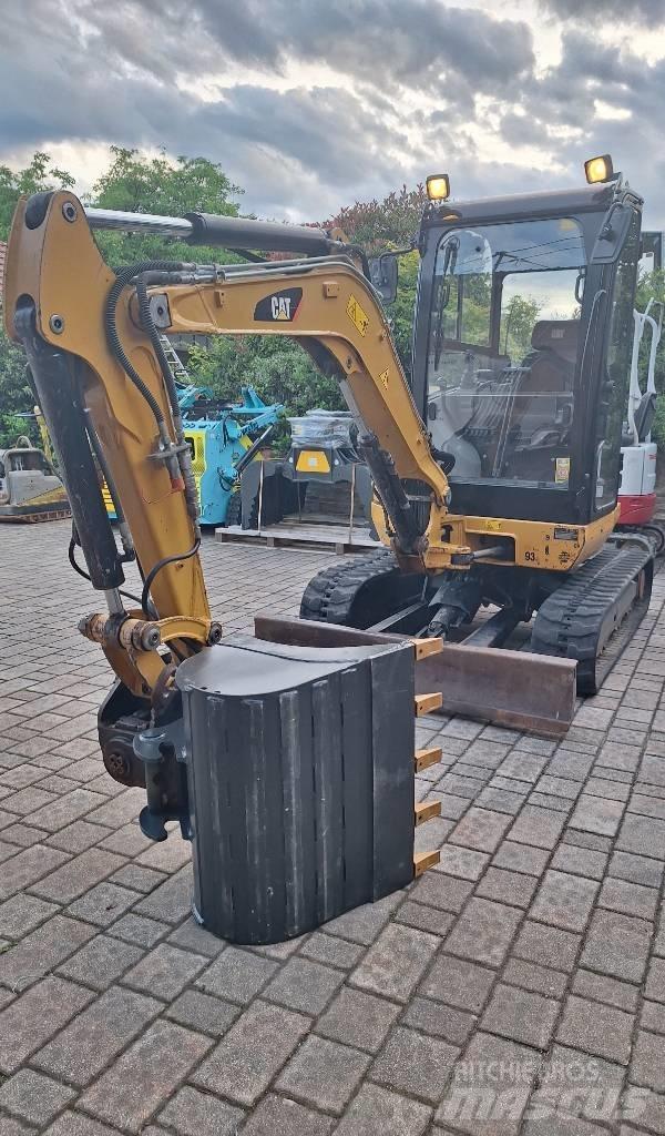 CAT 302.7 D CR Minigravere <7t