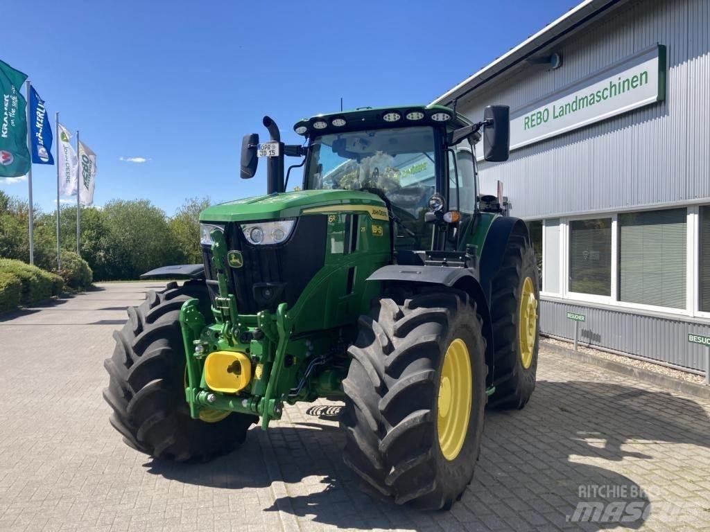 John Deere 6R215 Traktorer