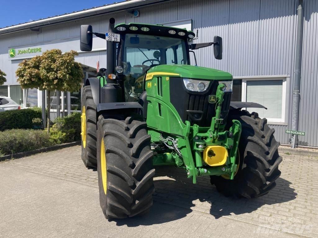 John Deere 6R215 Traktorer