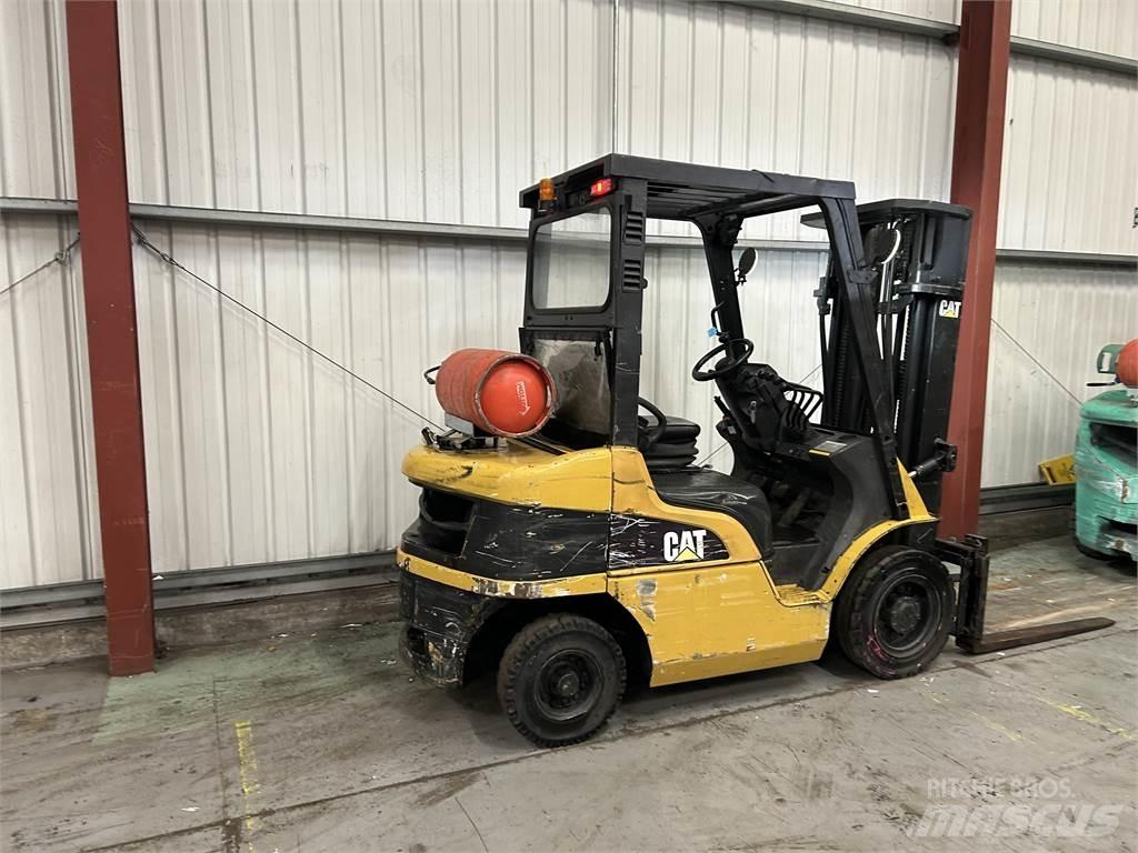 CAT GP25NT Propan trucker