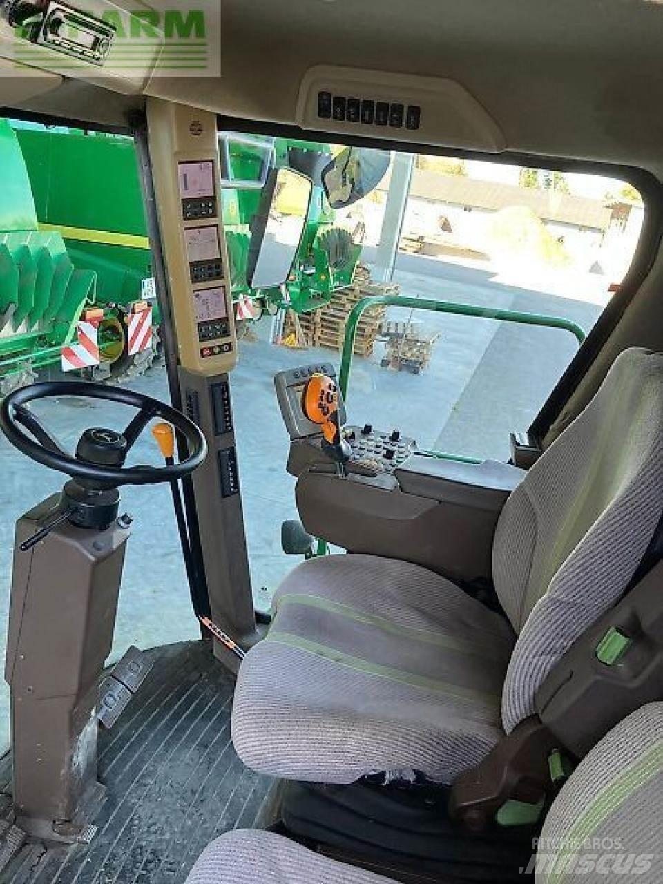 John Deere t560hm Skurtreskere