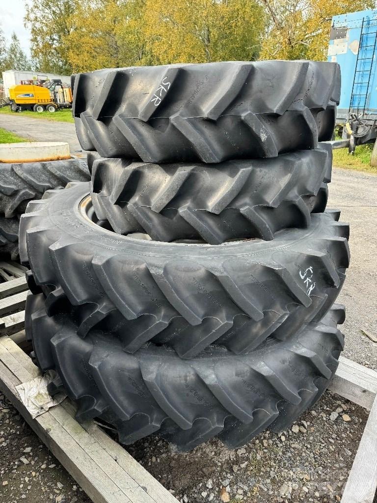 Goodyear 13.6R38 Dekk, hjul og felger