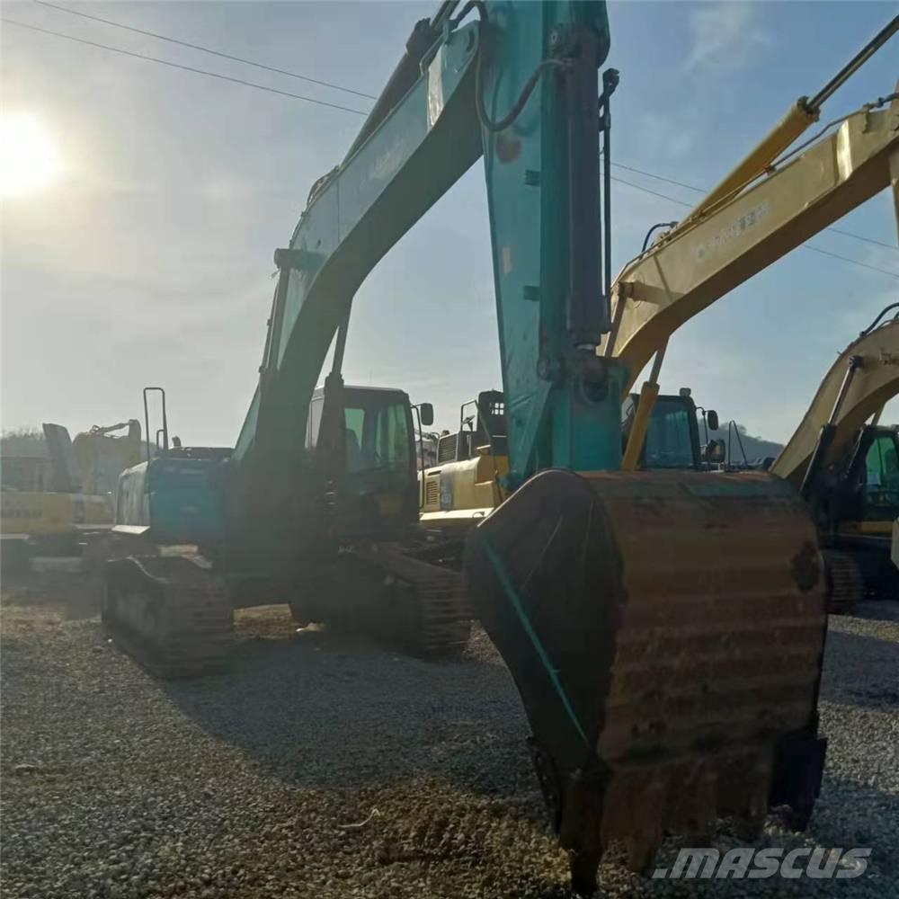Kobelco SK330D Beltegraver