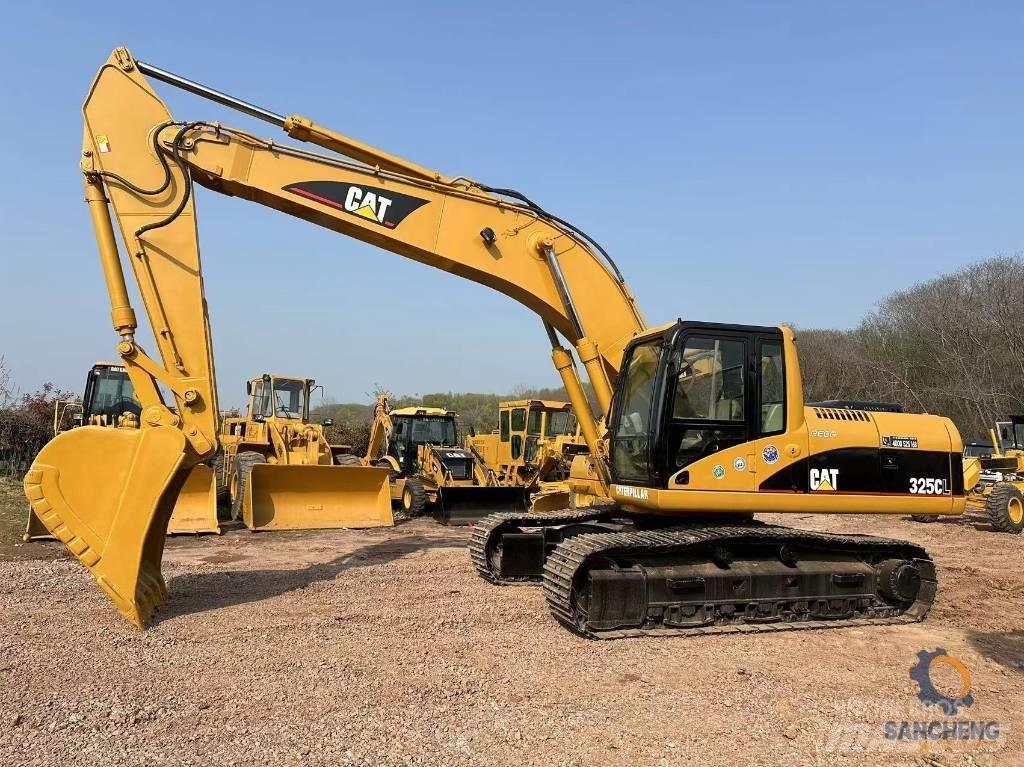 CAT 325 C Beltegraver