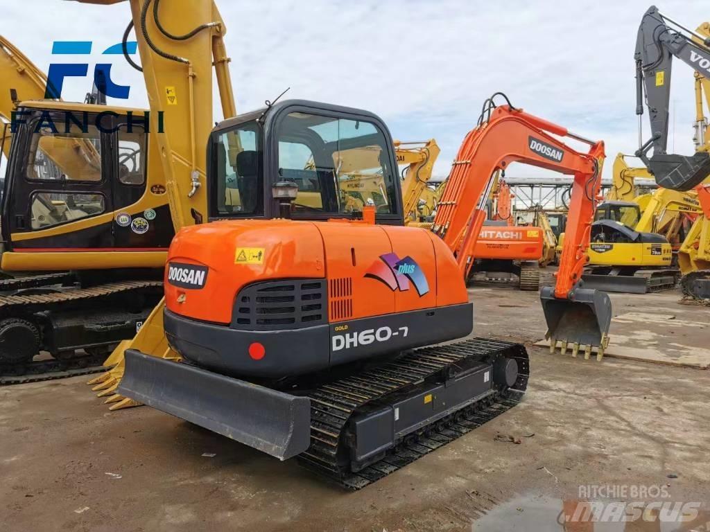 Doosan DH 60-7 Minigravere <7t