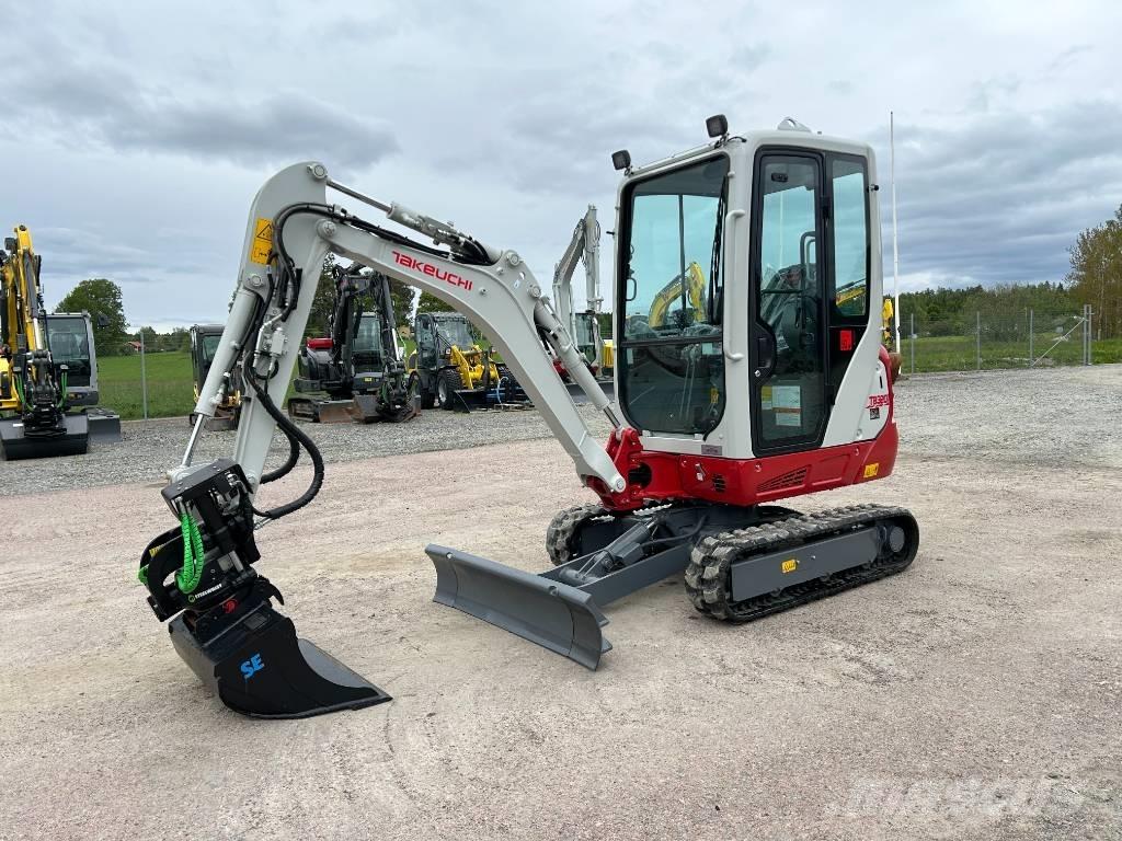 Takeuchi TB320 Minigravere <7t