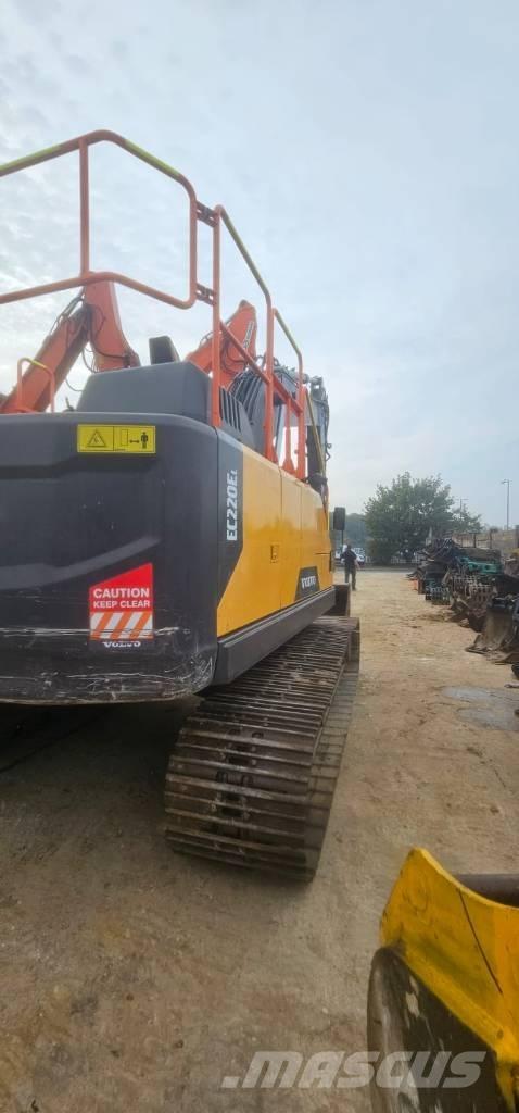 Volvo EC220EL Gravemaskiner