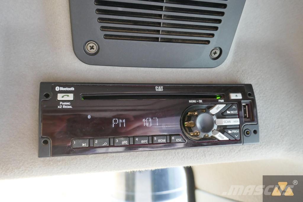 CAT 325F LCR Beltegraver