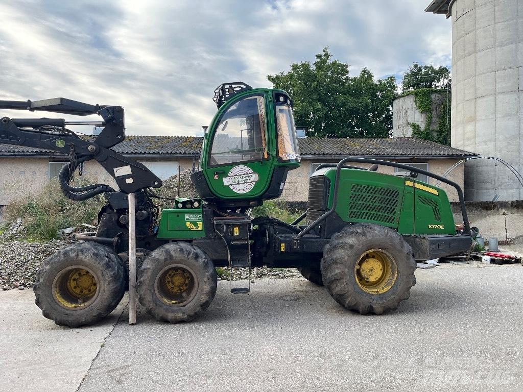 John Deere 1070 E Hogstmaskiner