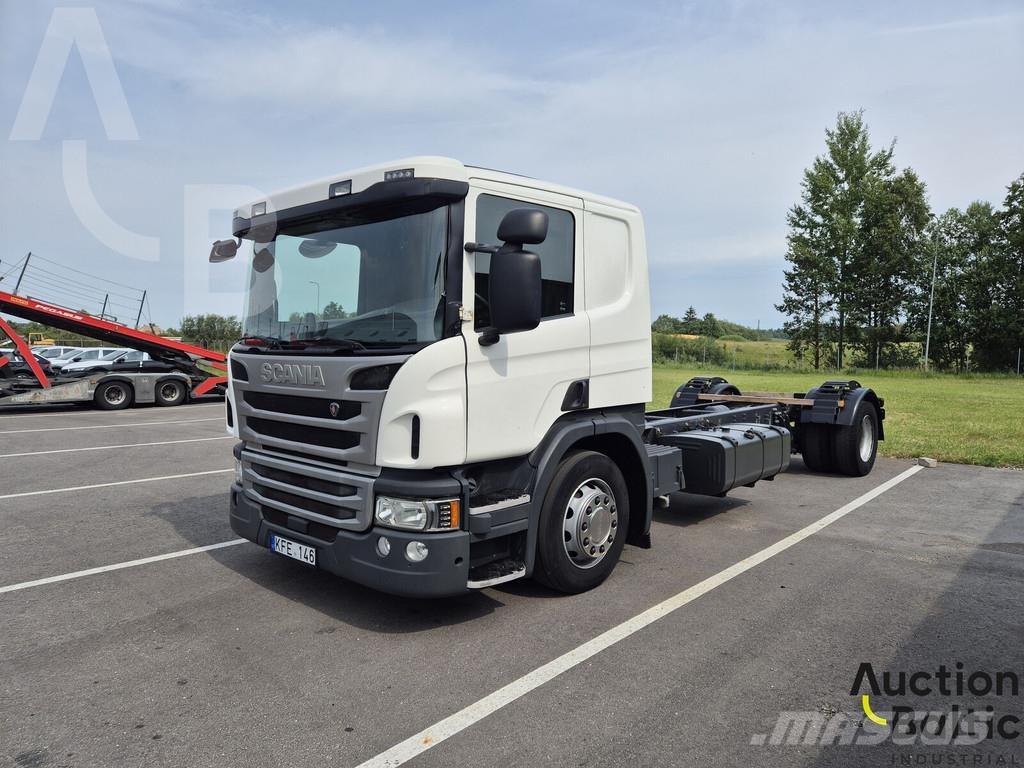 Scania P 450 Chassis
