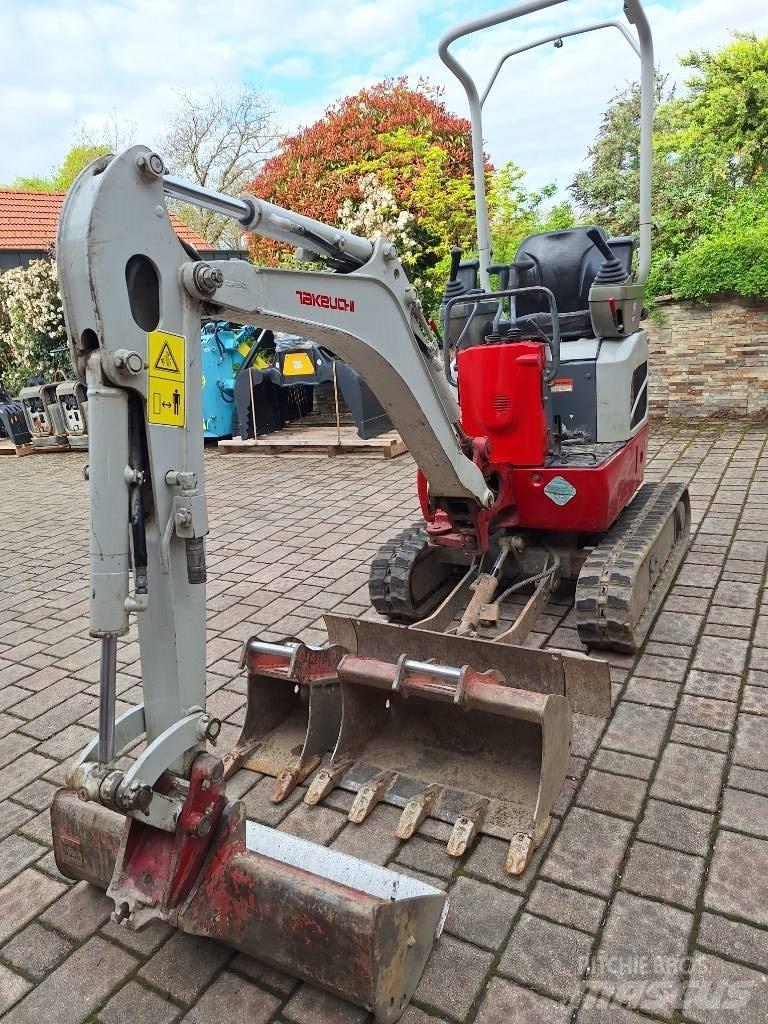 Takeuchi TB 210 R Minigravere <7t