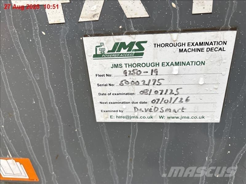 SkyJack SJ 9250 RT Sakselifter