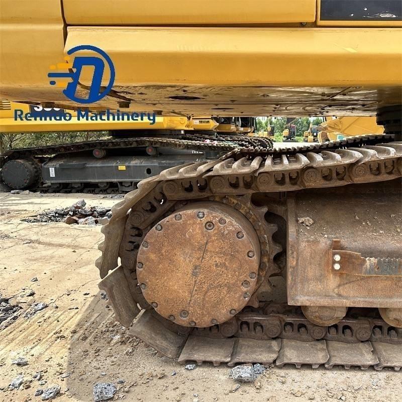 Komatsu PC 400-7 Beltegraver
