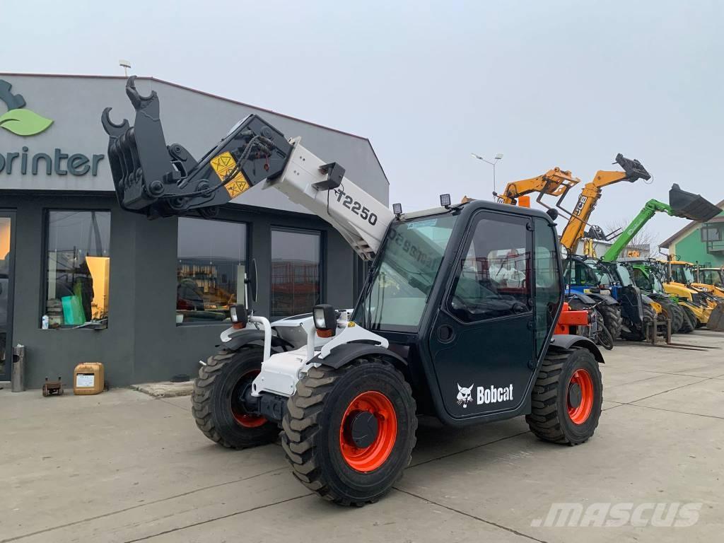 Bobcat T 2250 Teleskoplastere for Landbruk