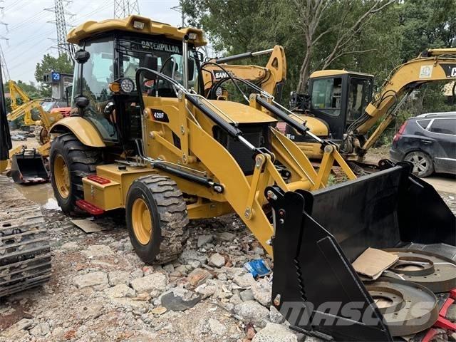 CAT 420 F Traktorgravere