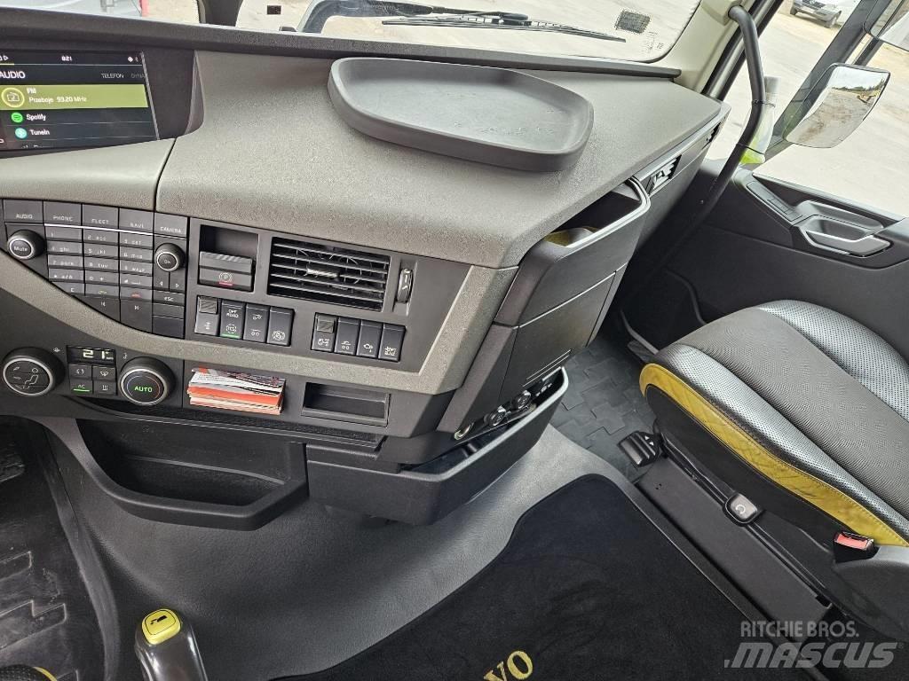 Volvo FH 16 6x2 550 Trekkvogner
