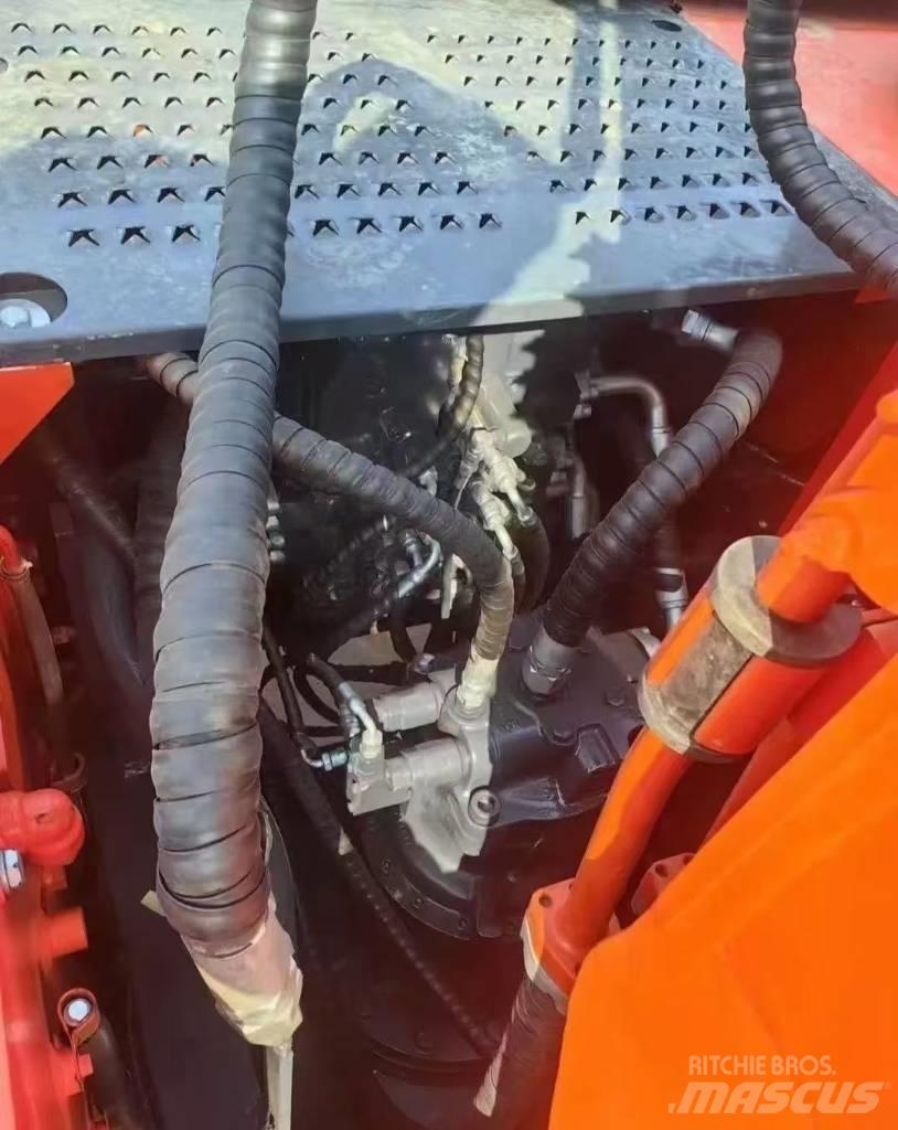 Doosan DX 225 LC Beltegraver