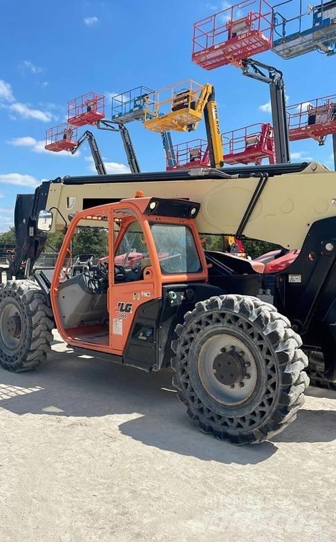 JLG 1055 Teleskoplastere