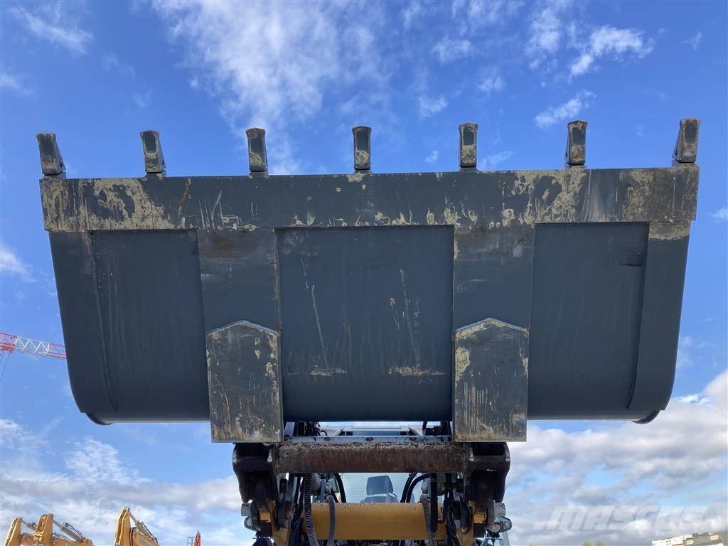 Liebherr L 538 Hjullastere