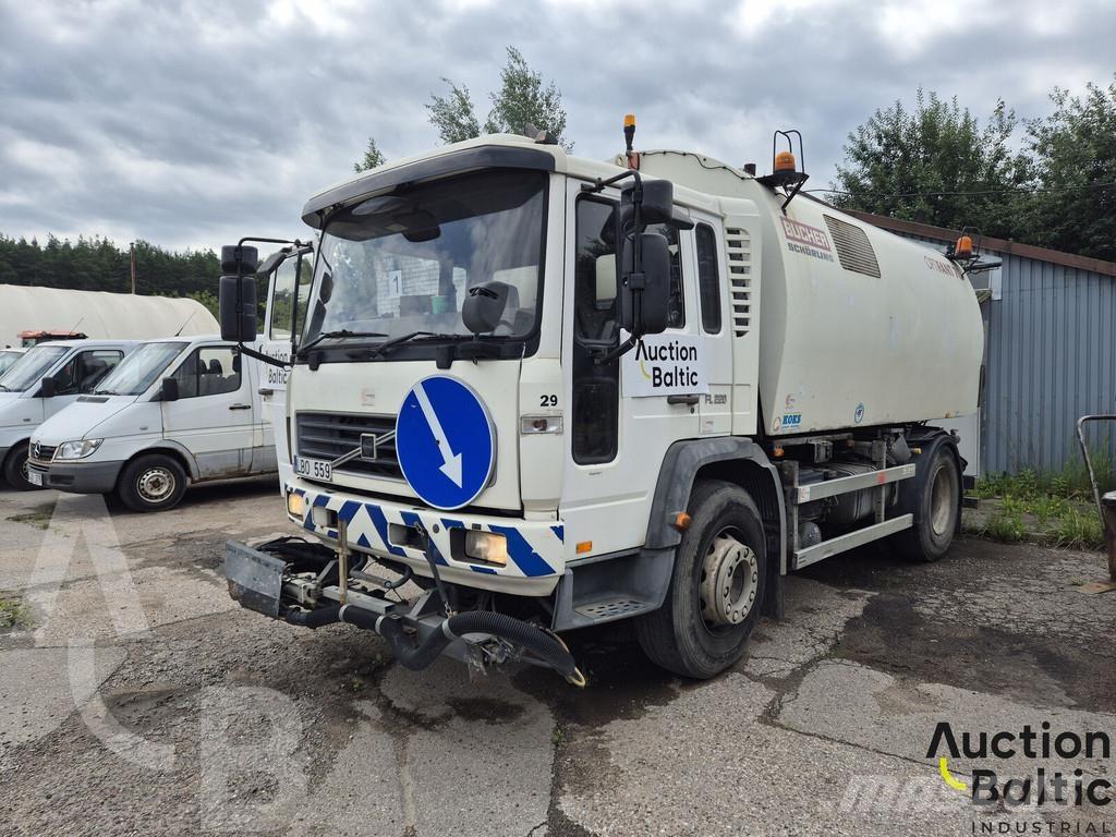 Volvo FL618 Feiemaskiner