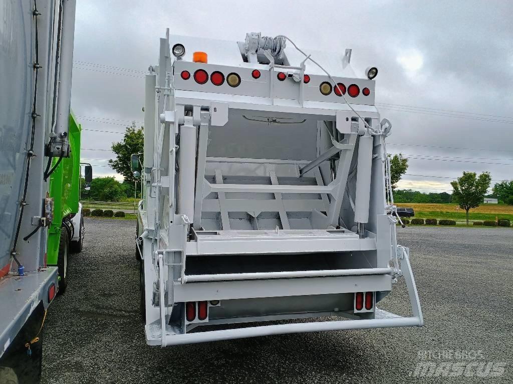Sterling L7500 Renovasjonsbil
