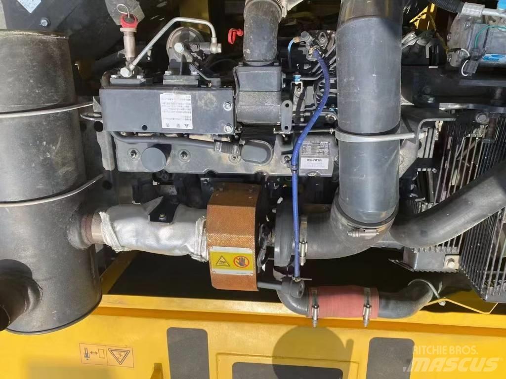 Komatsu 350-7 Beltegraver