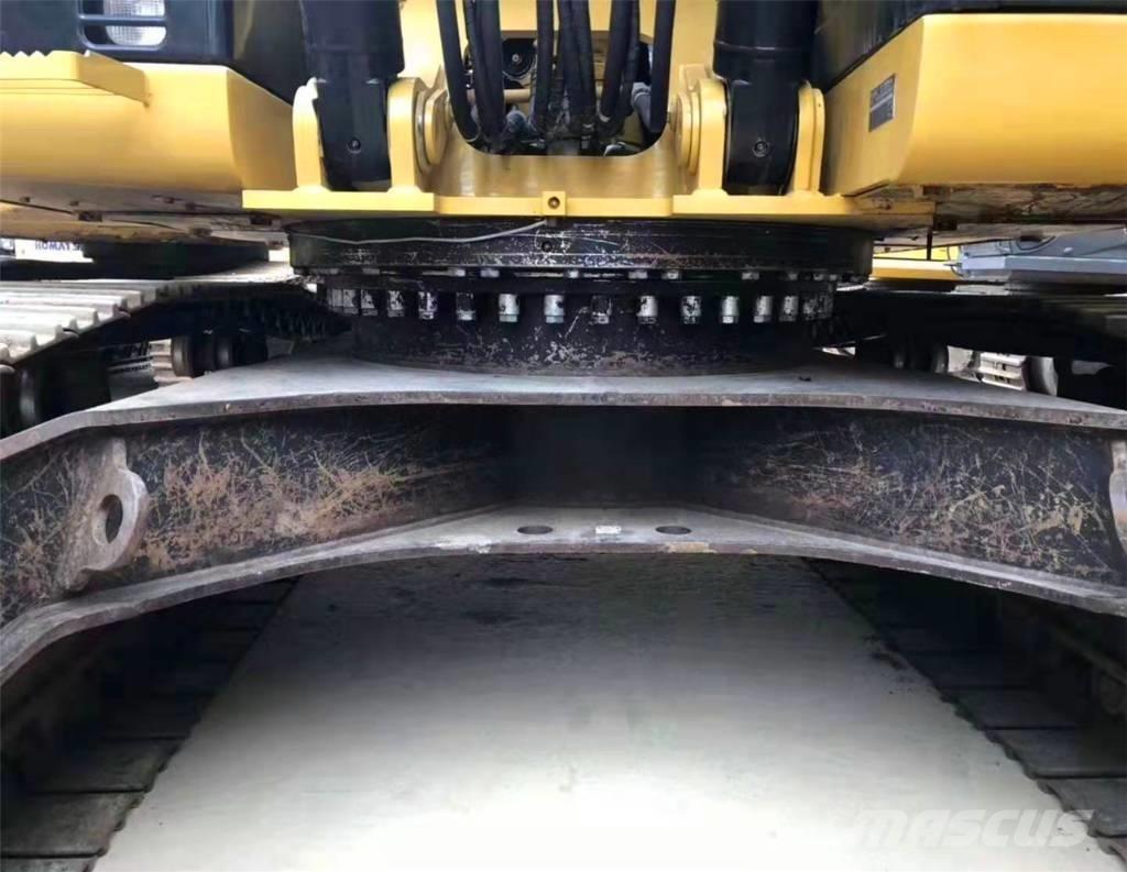 CAT 329D Beltegraver