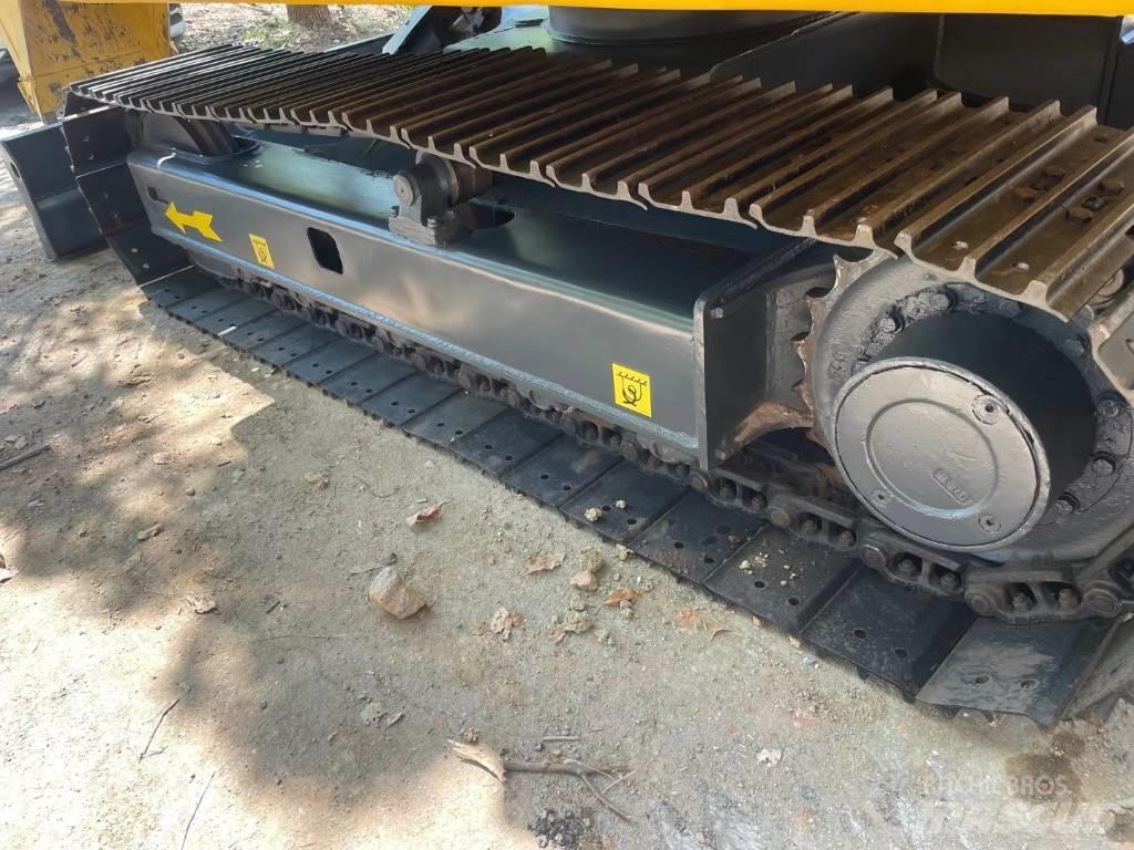 Komatsu PC70-8 Beltegraver