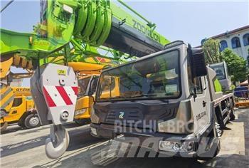 Zoomlion ztc 251v Allterreng kraner