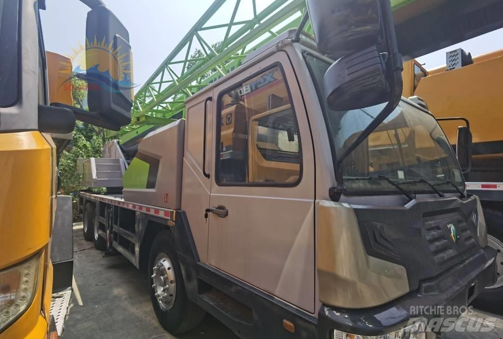 Zoomlion ztc 251v Allterreng kraner