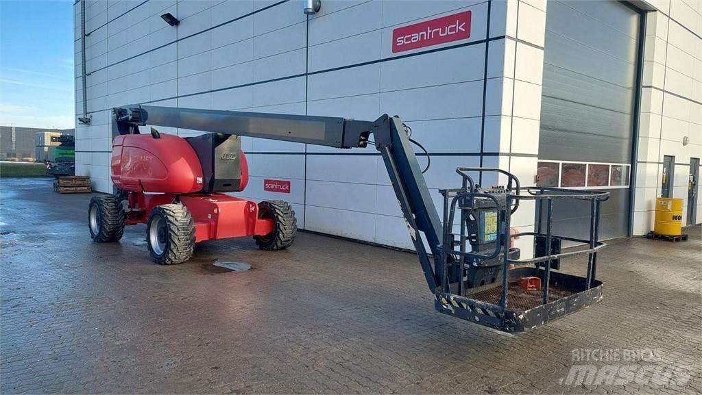 JLG 800AJ Leddede bomlifter