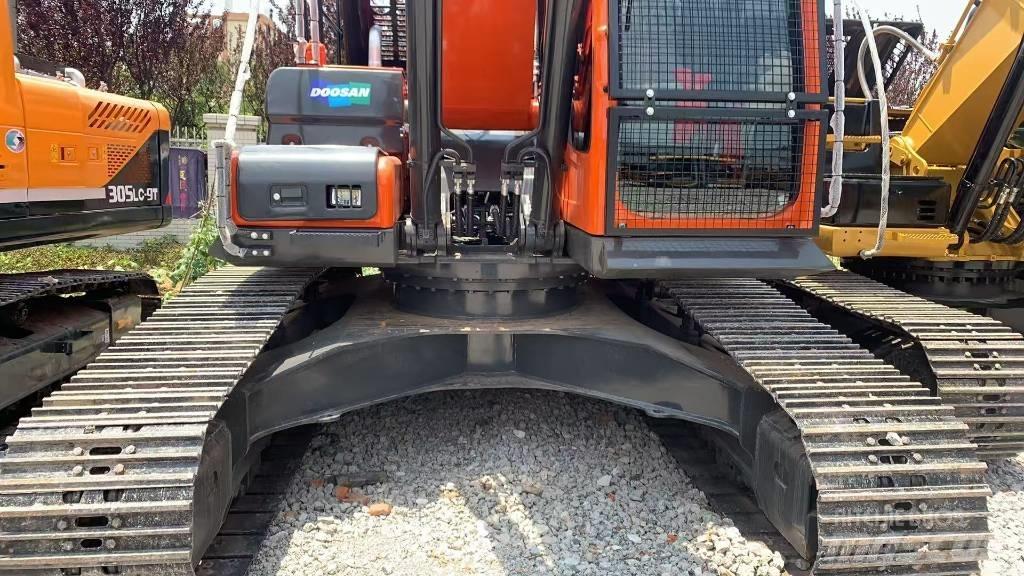 Doosan DX 300 LC Beltegraver