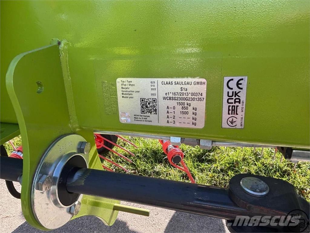 CLAAS Liner 2700 Svanser