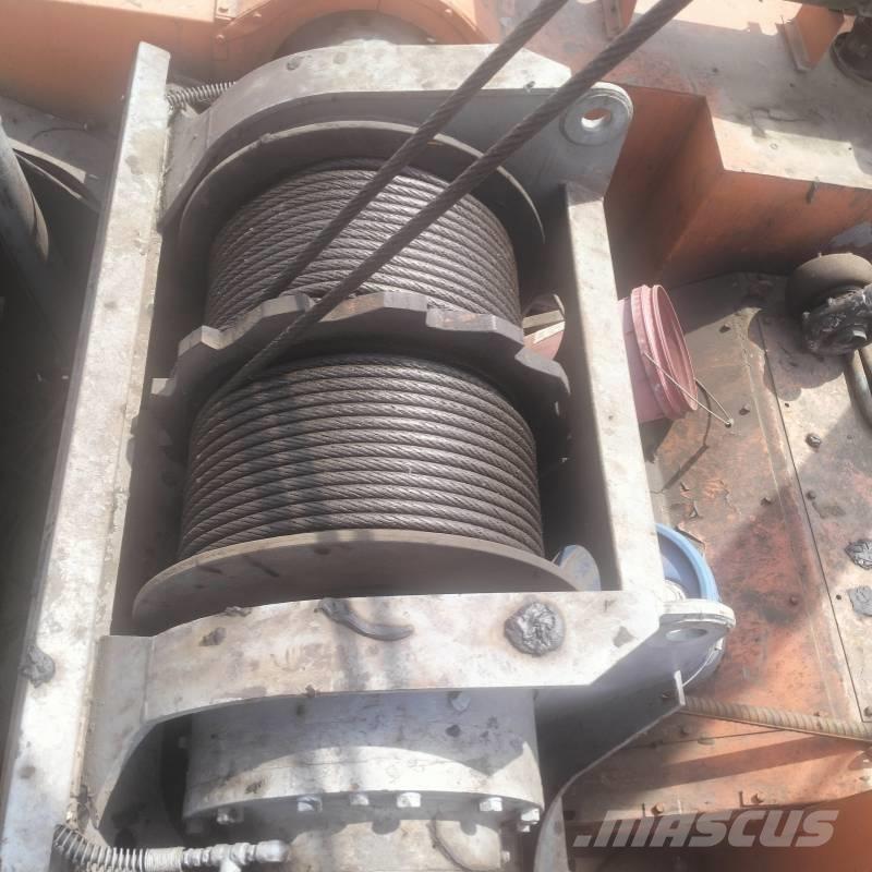 Hitachi KH 1000 Beltegående Kran