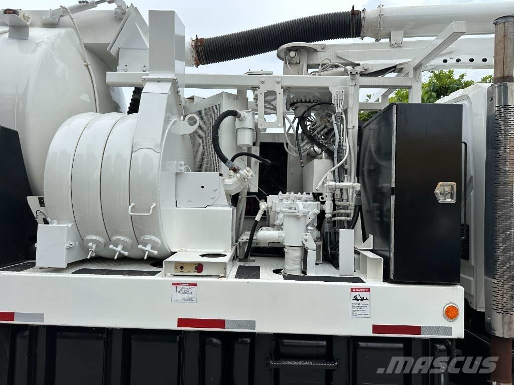 International 7400 Slamsugere