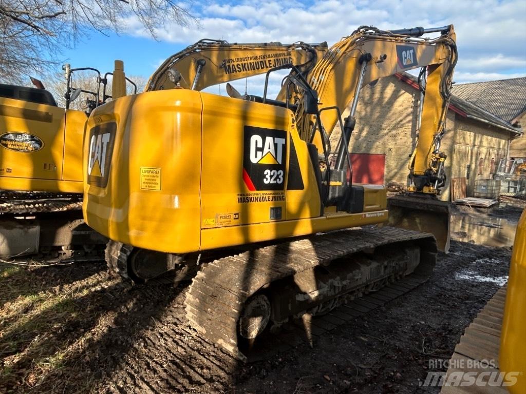 CAT 323 Nextgen Beltegraver