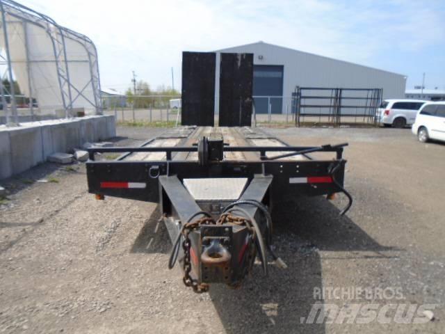 M&G Trailer 29FT Planhengere