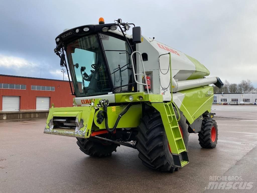 CLAAS Tucano 430 Skurtreskere