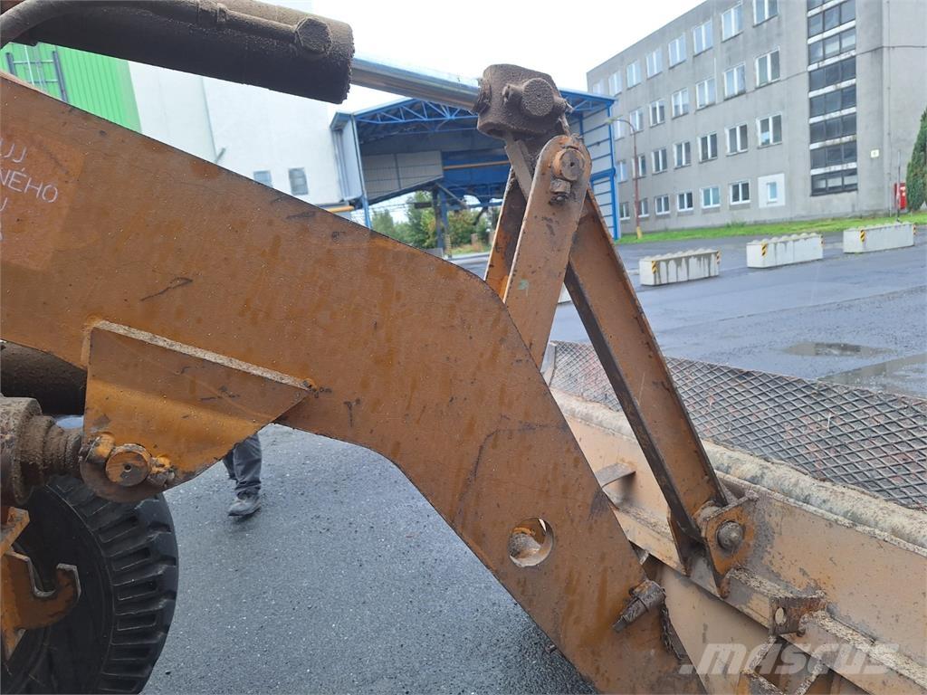 ZTS HON UN 053 Andre varebiler