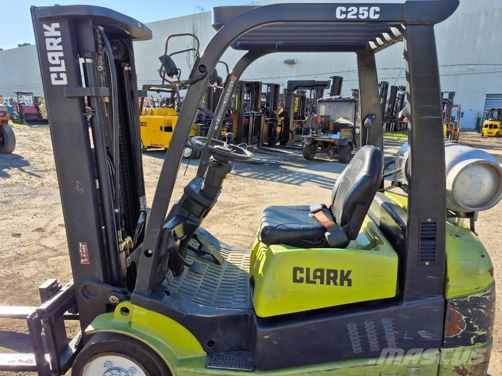 Clark C 25 CL Gaffeltrucker - Annet