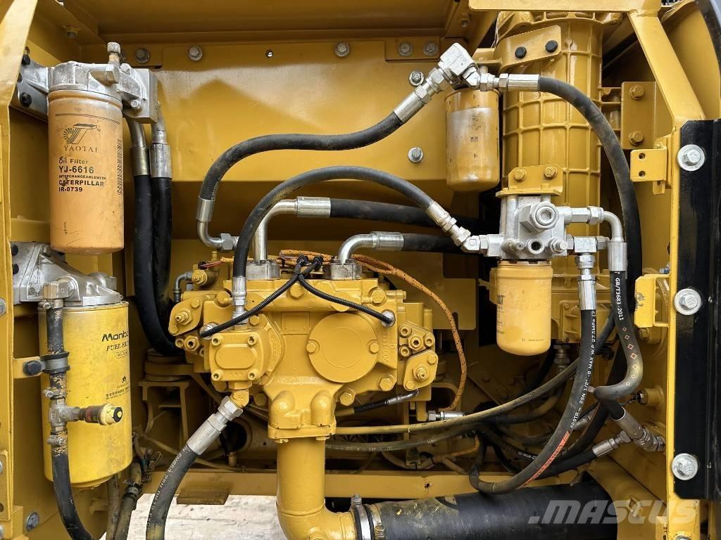 CAT 320D Beltegraver