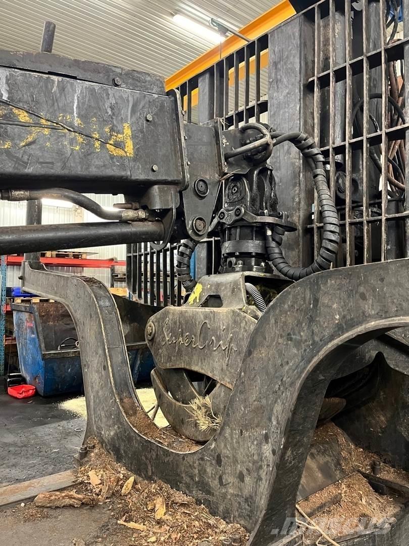 John Deere 1210E Lassbærere
