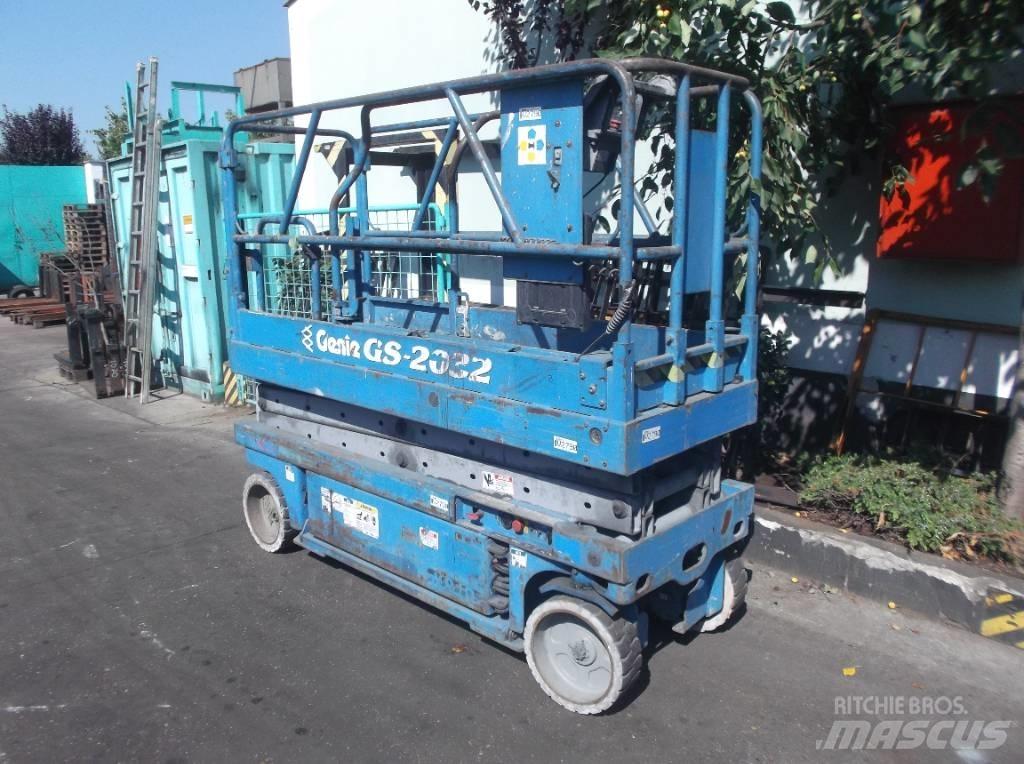 Genie GS 2032    V-2790 Personløftere