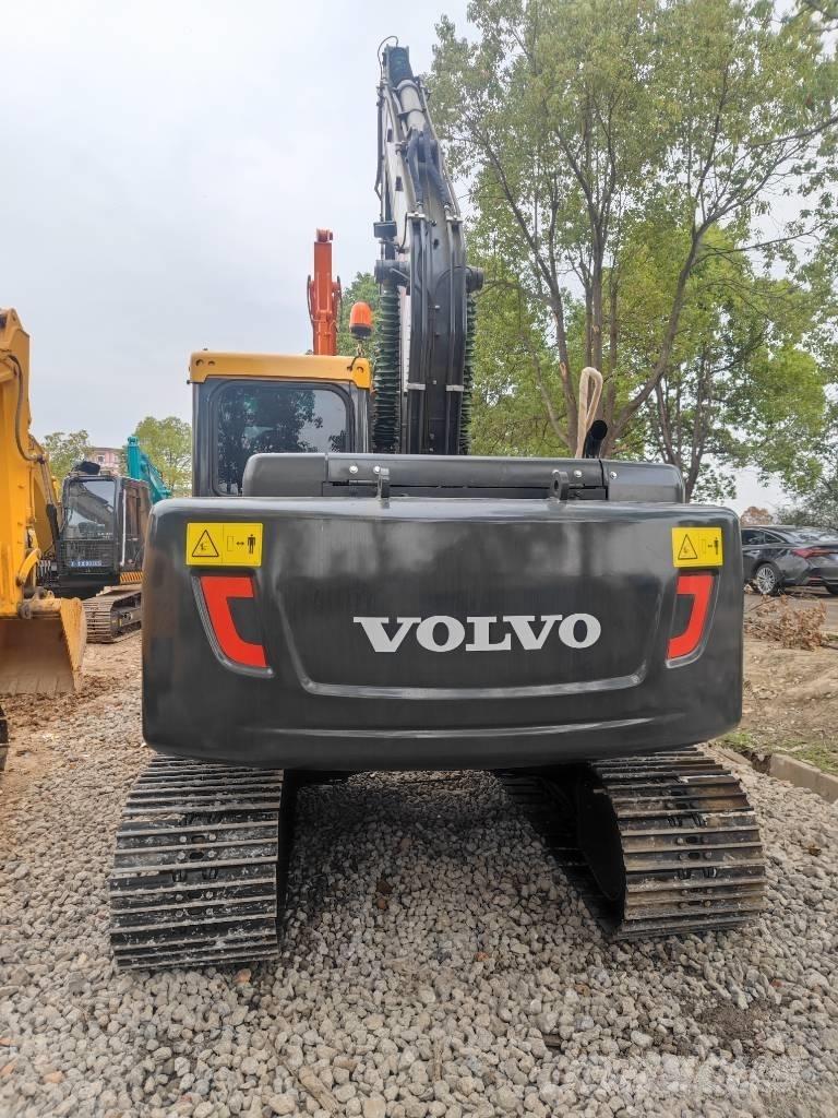Volvo EC 140 DL Beltegraver