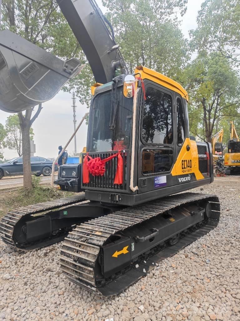 Volvo EC 140 DL Beltegraver