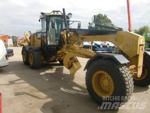 CAT 140M Veihøvler
